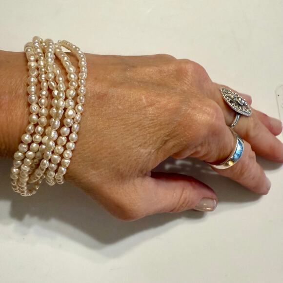 Vintage Six-Strand Freshwater Rice Pearl Bracelet - Picture 6 of 7